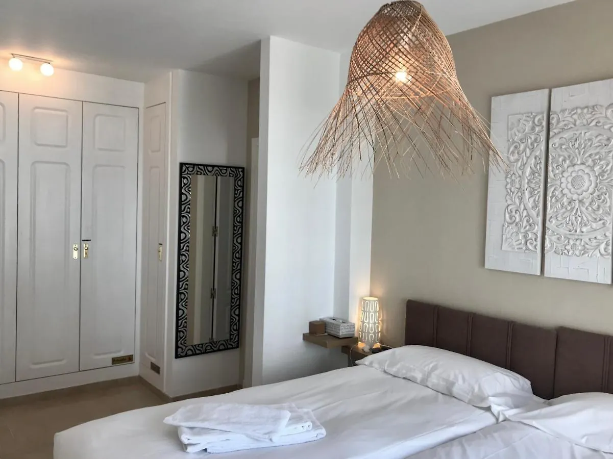 2204-Luxury Apt On The Beach,New,On Duquesa Port! Manilva